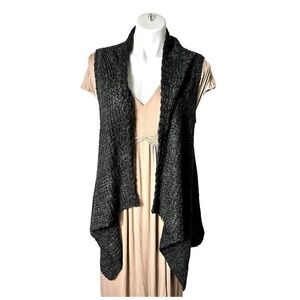 Skies Are Blue Cardigan Size Medium Black & Gray